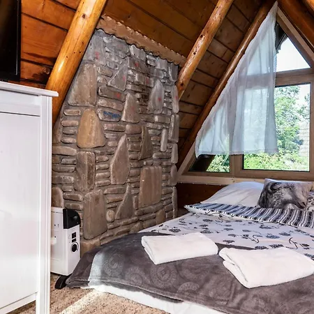 Puciówka Domek alpejski