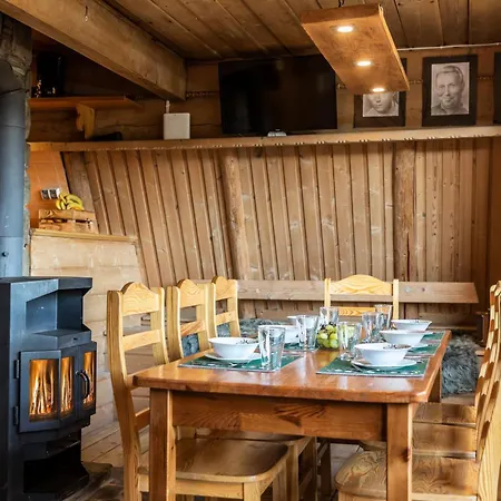 Puciówka Domek alpejski *